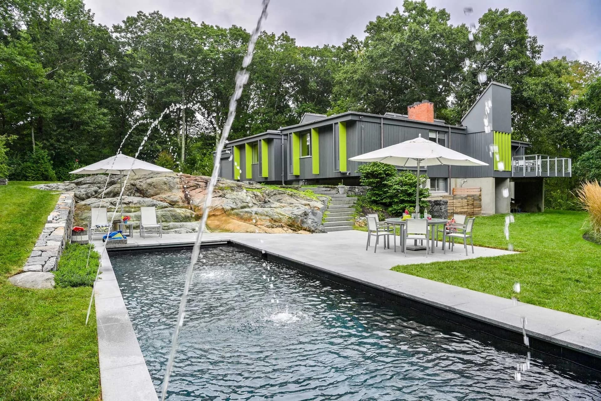 Lincoln project — pool & gardens in Lincoln, MA (4)